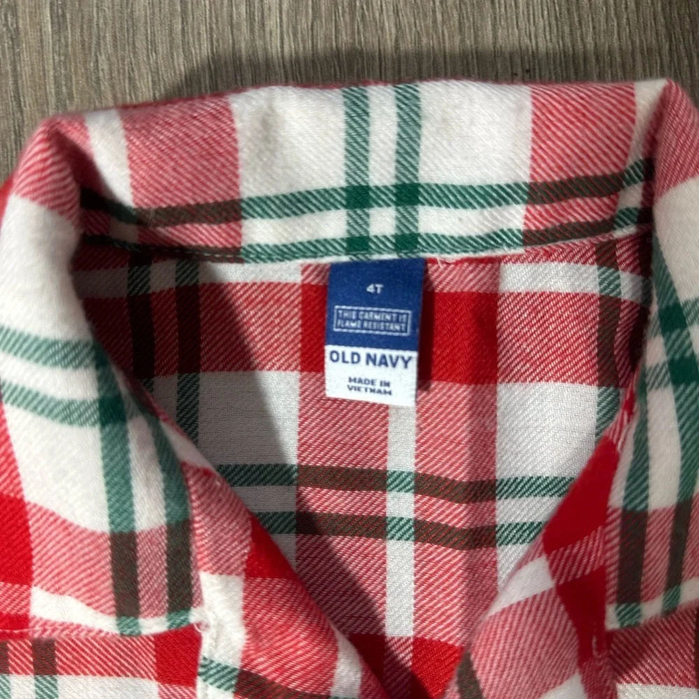 Old Navy Christmas Red, White & Green Plaid Boy Pajama Set